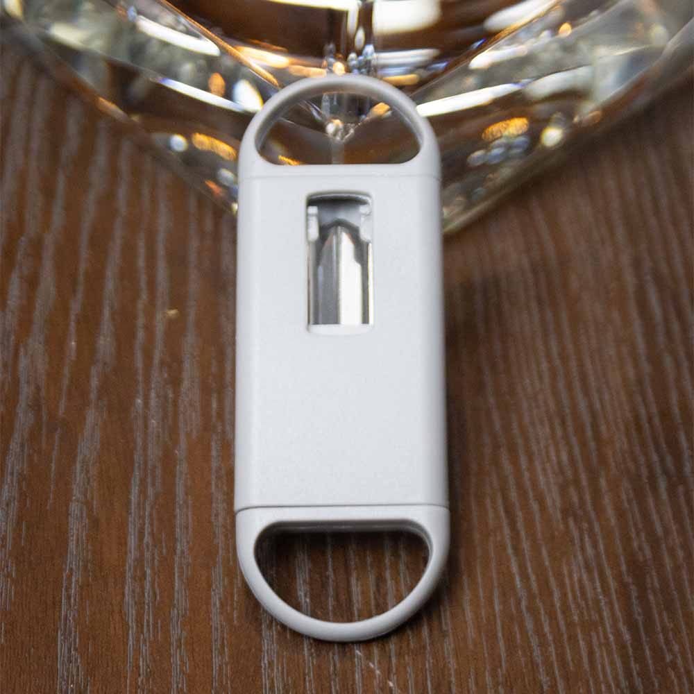 THE BIG EASY TOBACCO V SHAPED CIGAR CUTTER CUTS UP-TO 54 RING GAUGE CIGAR SILVER COLOUR (9365C) - Image 3